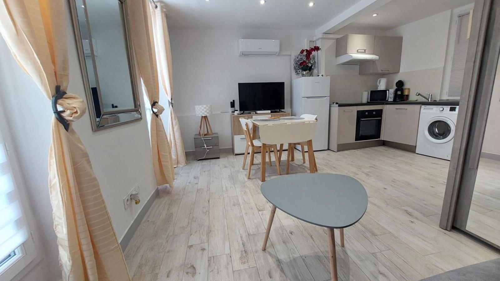 Studio Lumineux Avec Parking Proche Monaco, Nice, Plage Et Gare Menton Exterior photo